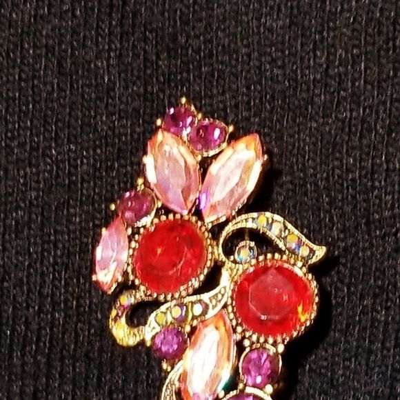 Gorgeous vintage red and pink flower brooch - Picture 2 of 3